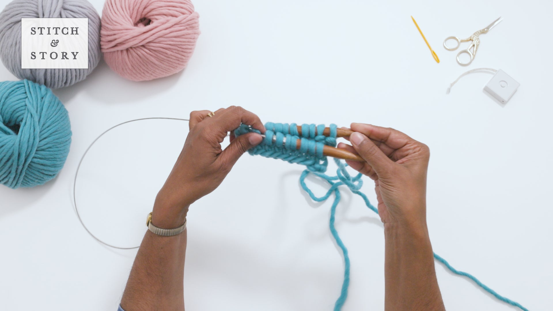 Knitting in the Round: Magic Loop Method