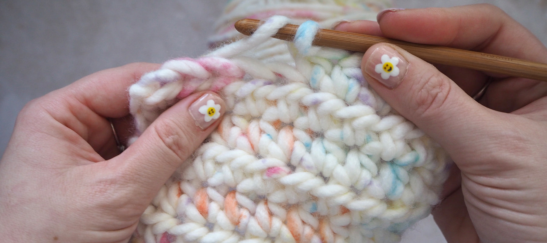 Top Tips for Crochet Beginners by Too Cute Crafting