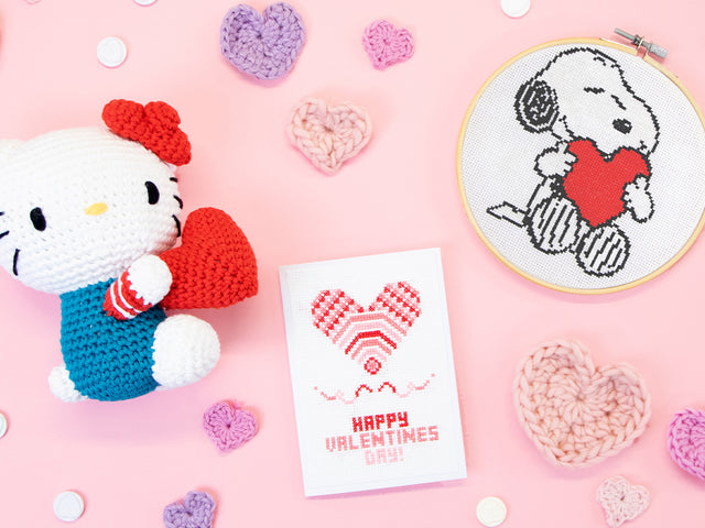Free crafting patterns and kits for valentines day
