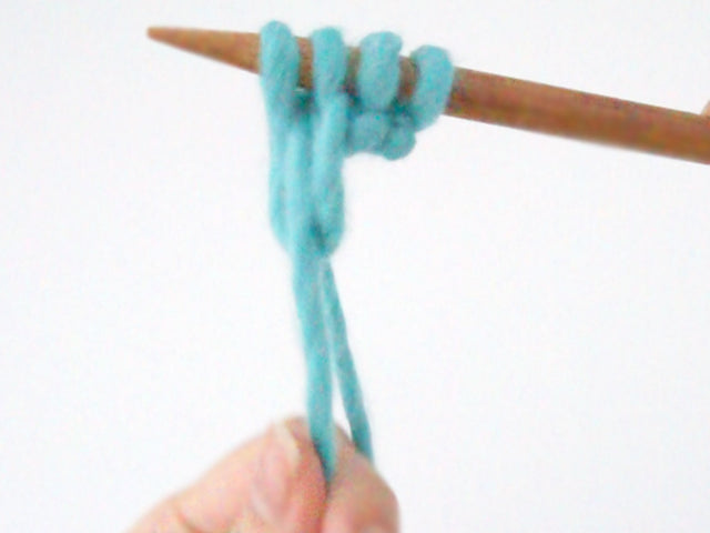 How to do the Long Tail Cast On: Step by Step