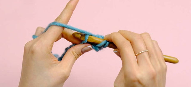 How to Half Double Crochet (US terminology)