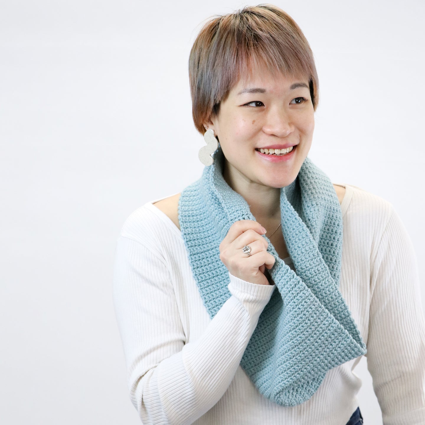Lightweight sales snood scarf