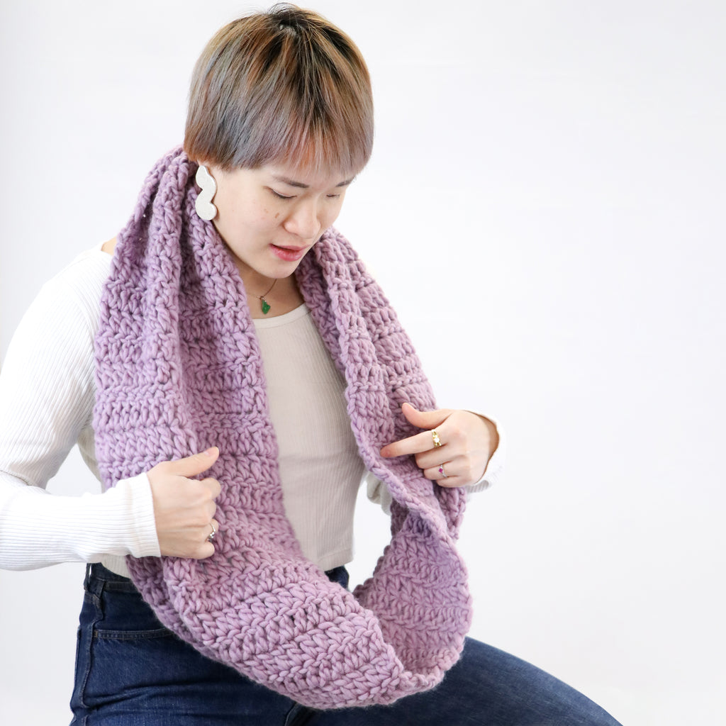 Riley Crochet Infinity Scarf Crochet Kit | Stitch & Story