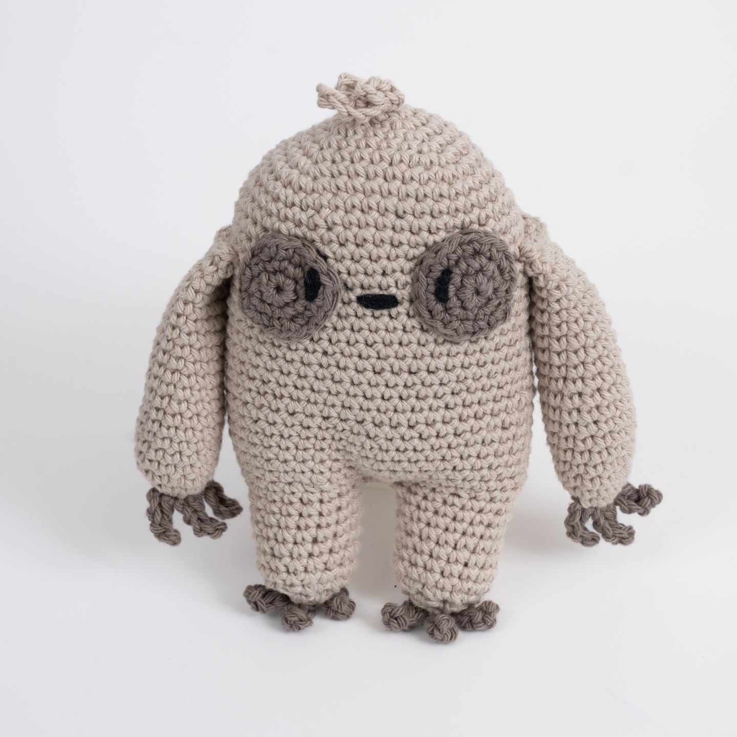 Sloth Amigurumi Crochet Kit