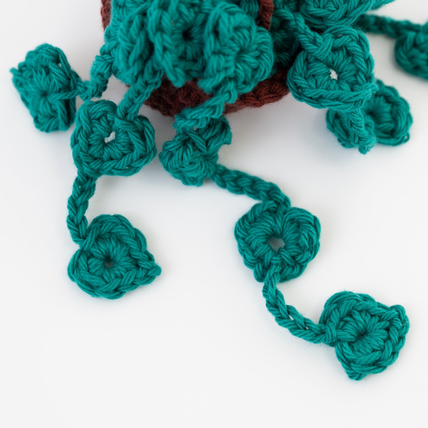 Hanging Plant Duo Amigurumi Crochet Kit