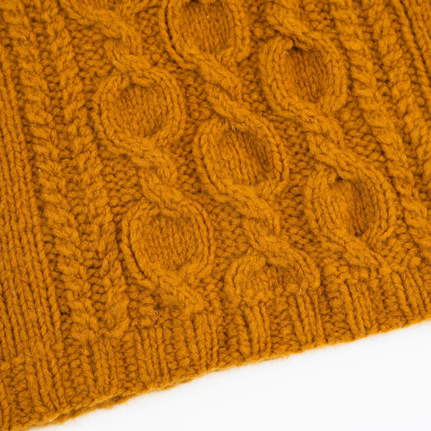 Venezia Cable Sweater Knitting Kit