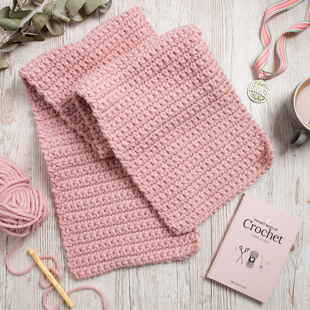 Pocket Book of Crochet By Claire Gelder