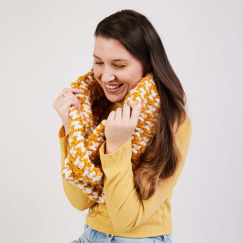 Talland Houndstooth Cowl Crochet kit