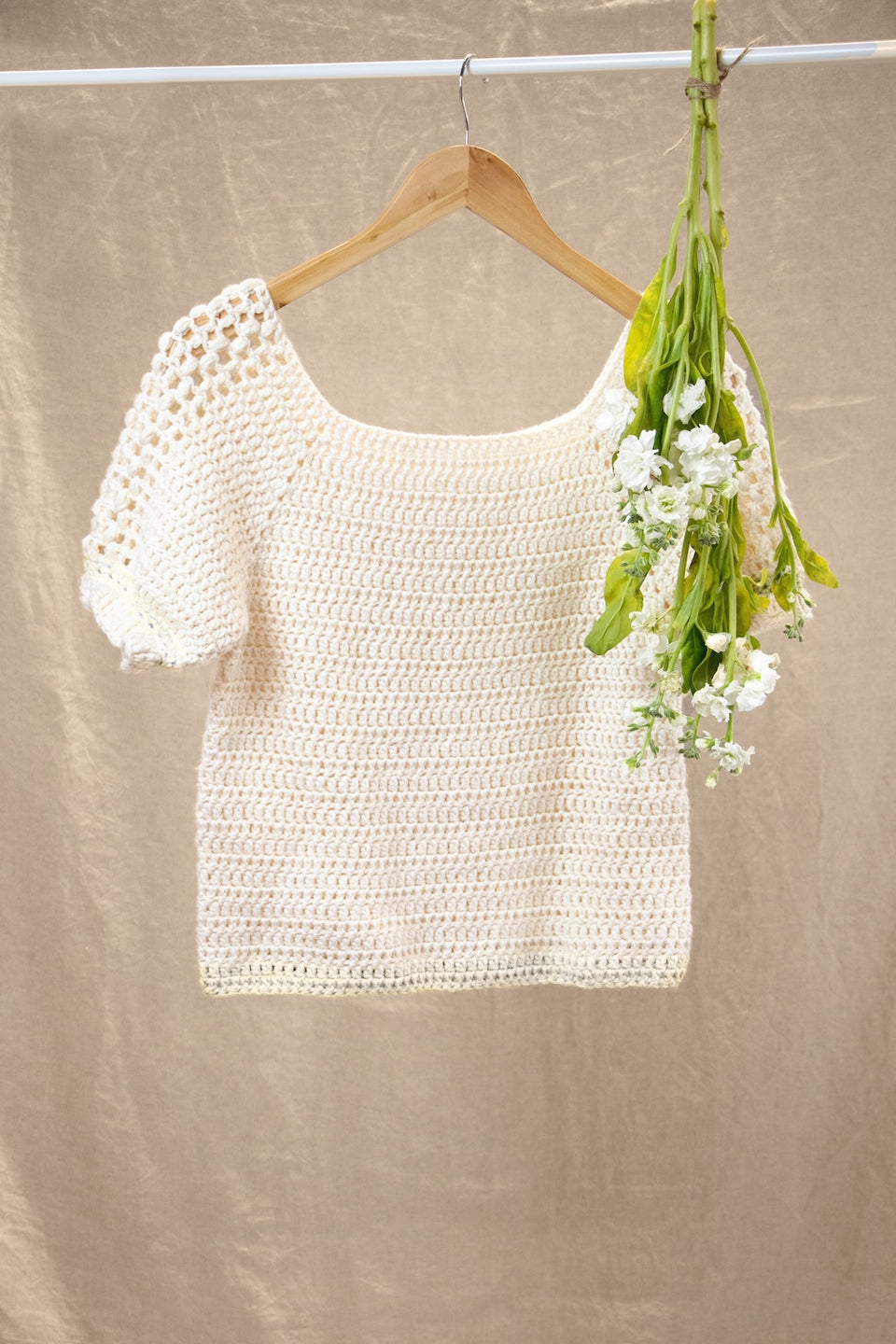 Rose Garden Raglan Top Crochet Kit