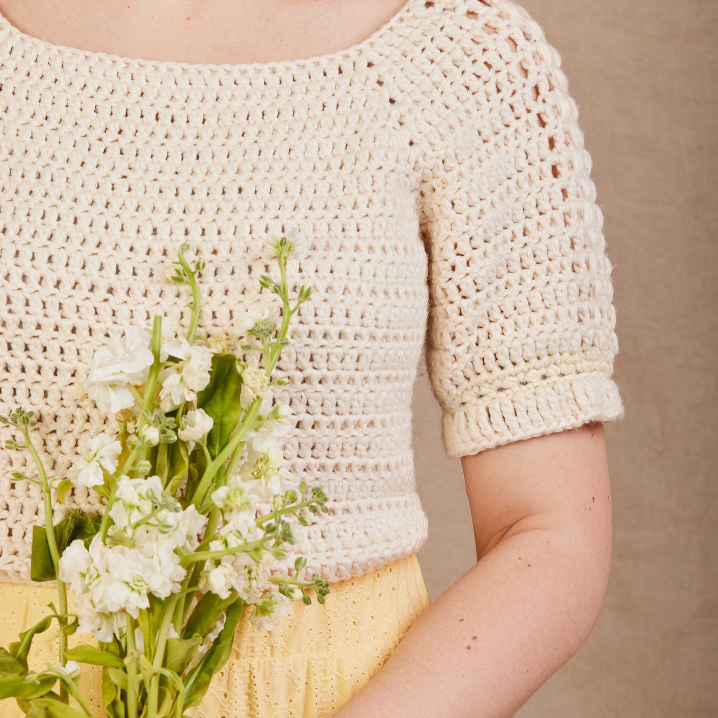 Rose Garden Raglan Top Crochet Kit
