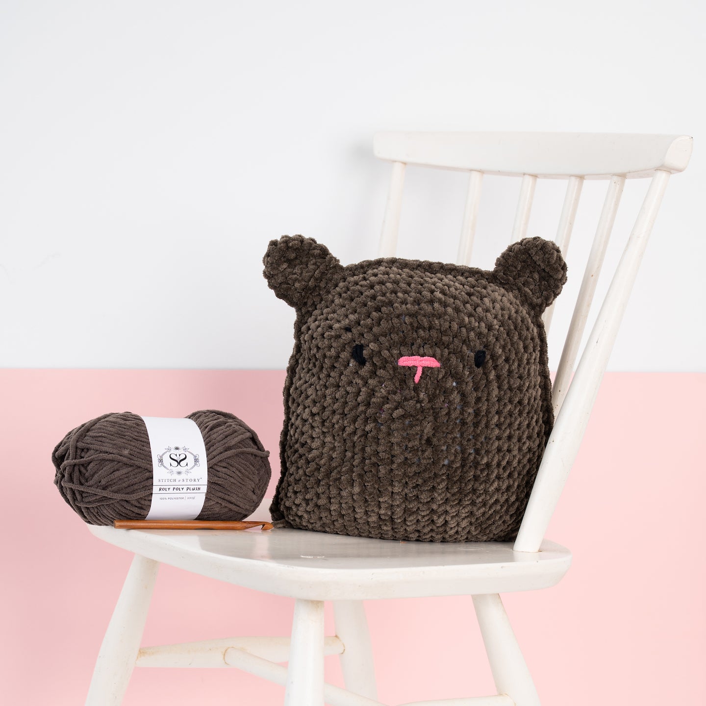 Rumi Bear Cushion Crochet Kit