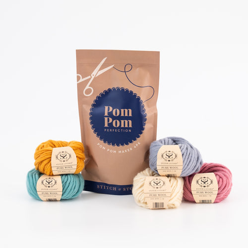 Pompom Craft Kit & Yarn