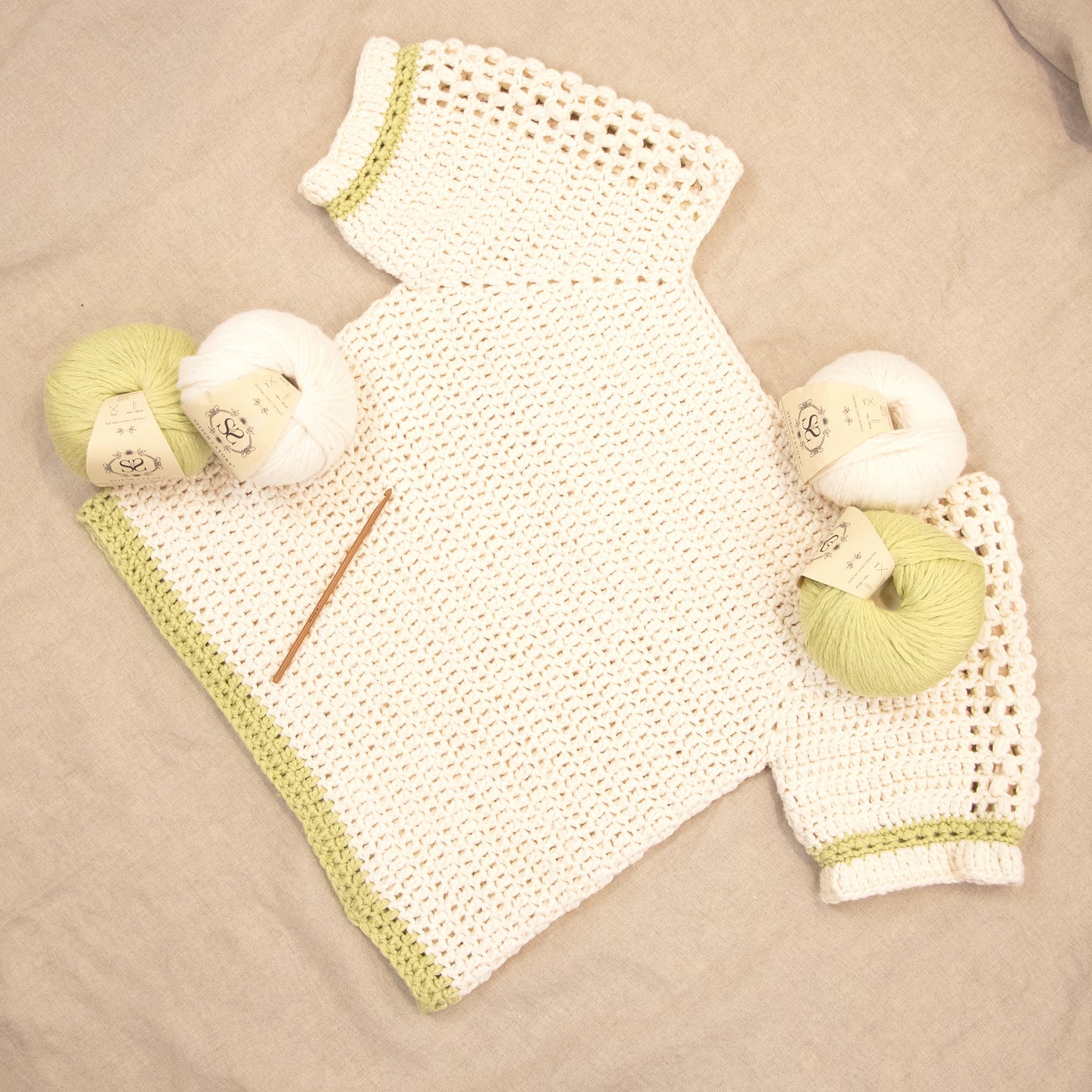 Rose Garden Raglan Top Downloadable Pattern