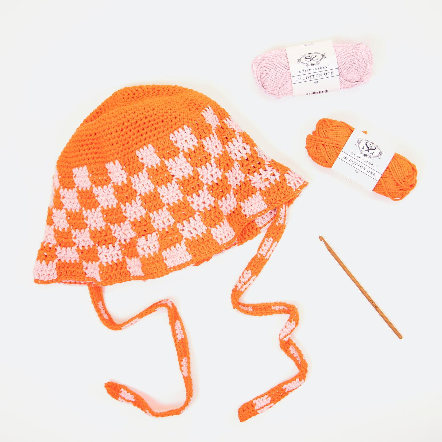 Pawley Checkered Bucket Hat Crochet Kit
