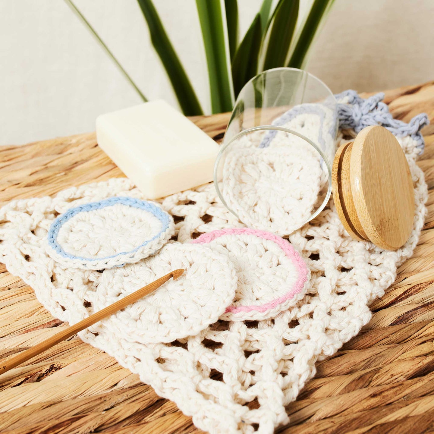 Eco cotton pads store