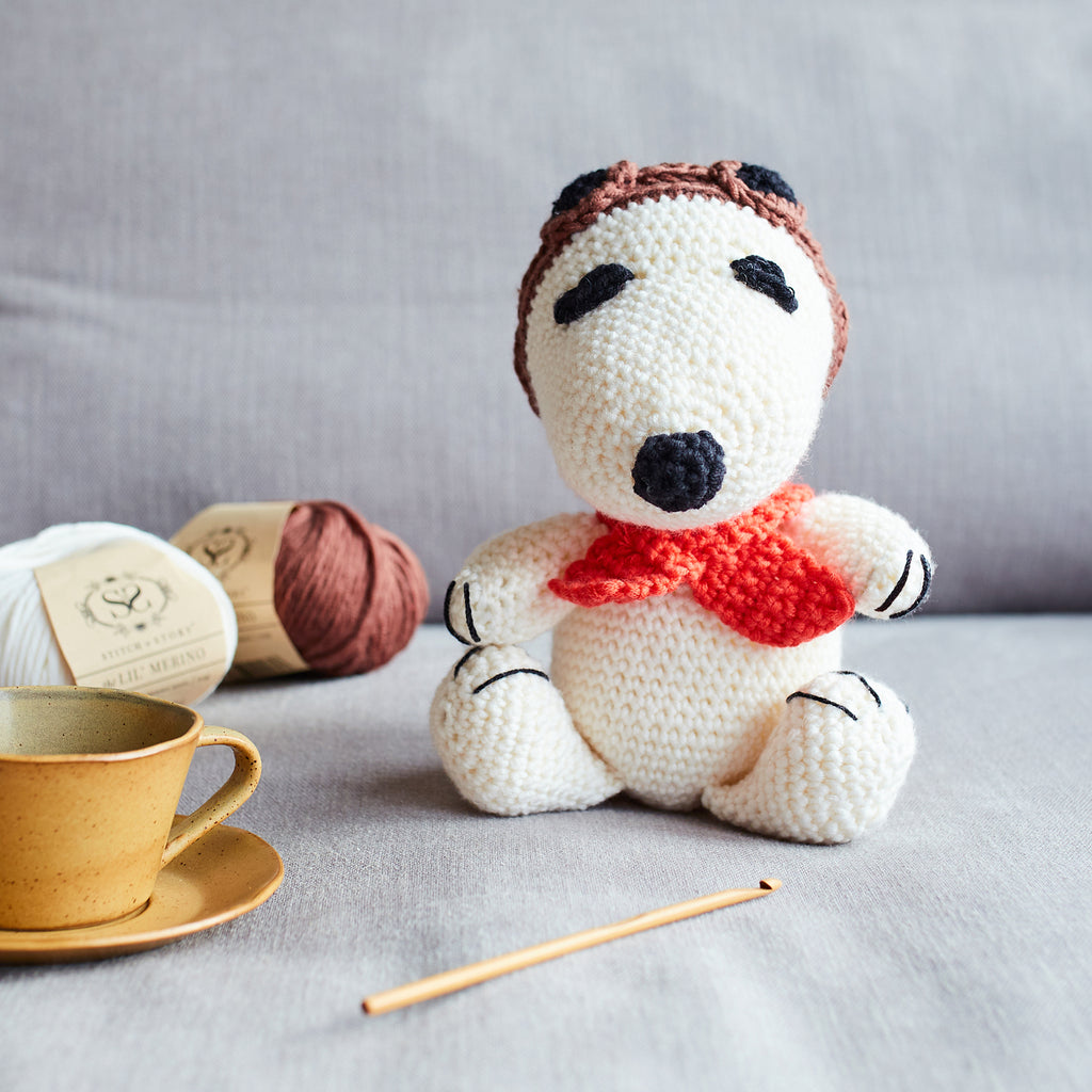 Pilot Snoopy Amigurumi Crochet Kit | Stitch & Story