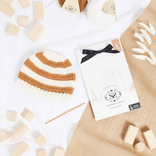 Sophie la girafe: Sophie Striped Crochet Baby Hat Crochet Kit