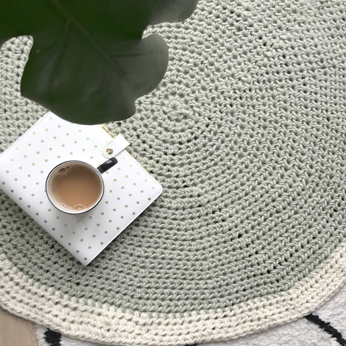 Tate Circular Rug Downloadable Pattern