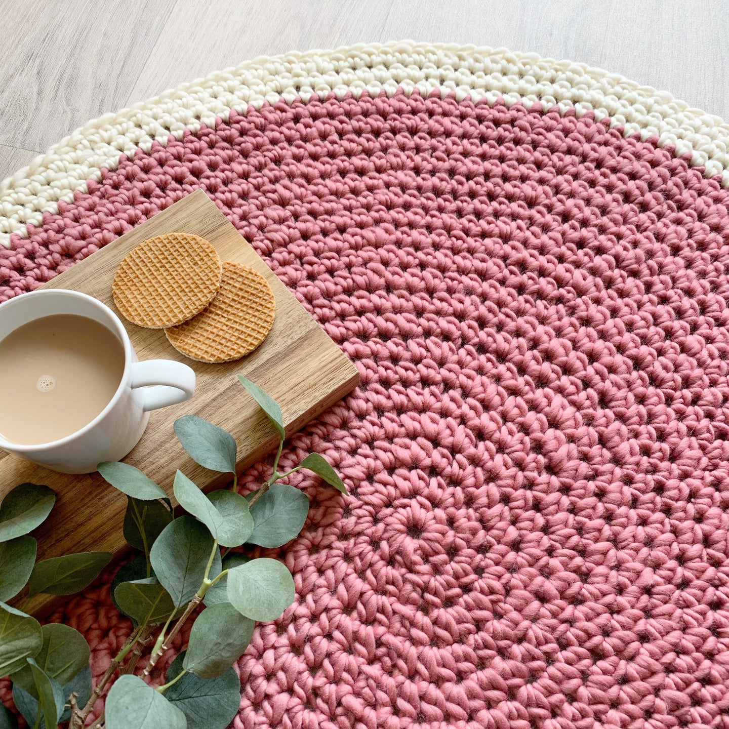 Tate Circular Rug Downloadable Pattern